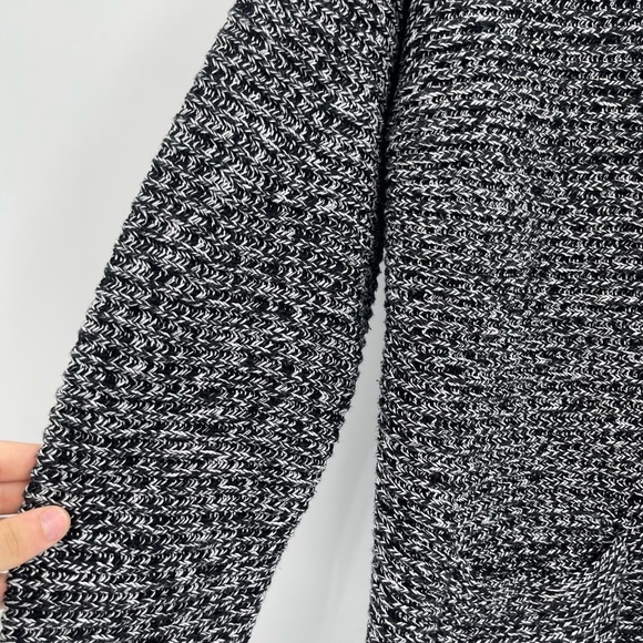 Women’s Vince Camuto grey knitted pull over sweater with pockets size xl - Picture 4 of 6